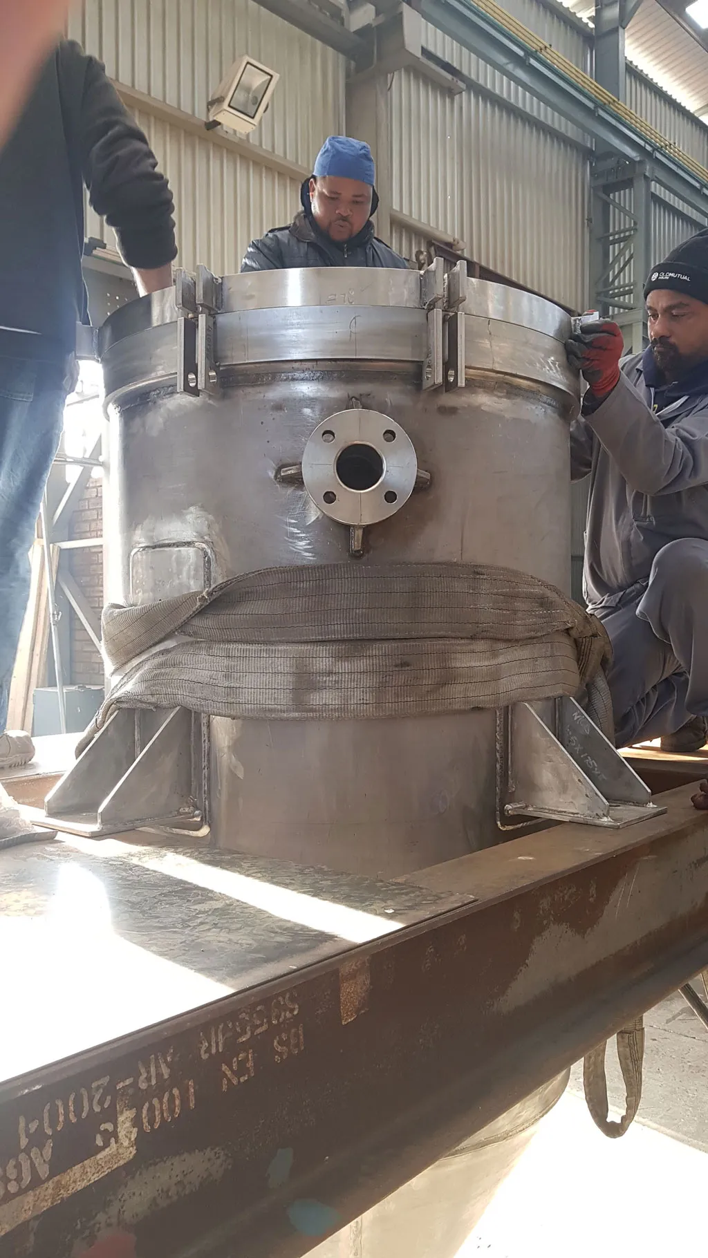 Large-scale structural fabrication