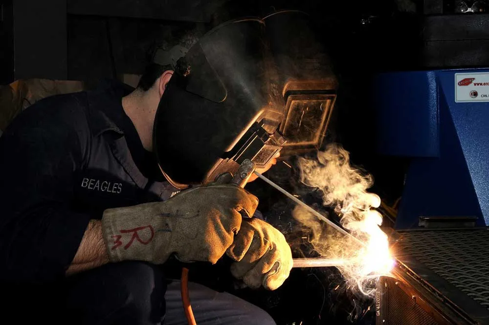 Conbrako welder in production